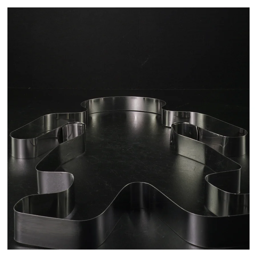 Kageform i form af en peberkagekone