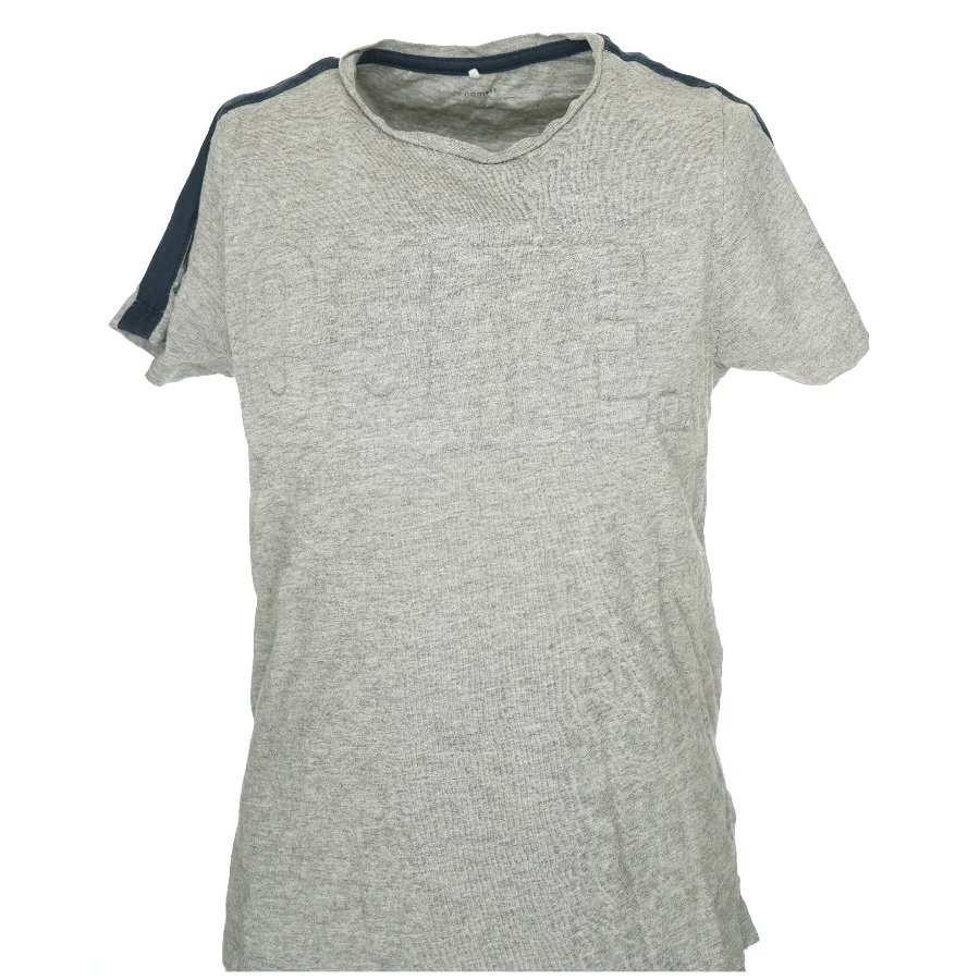 T shirt fra Name It (str. 7-8 år)