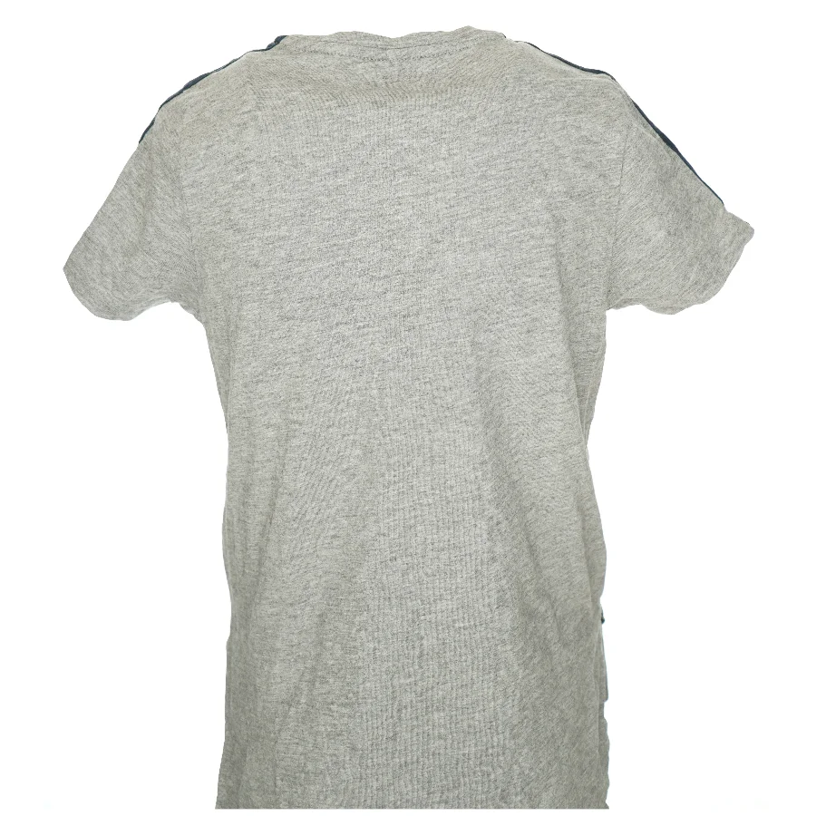 T shirt fra Name It (str. 7-8 år)