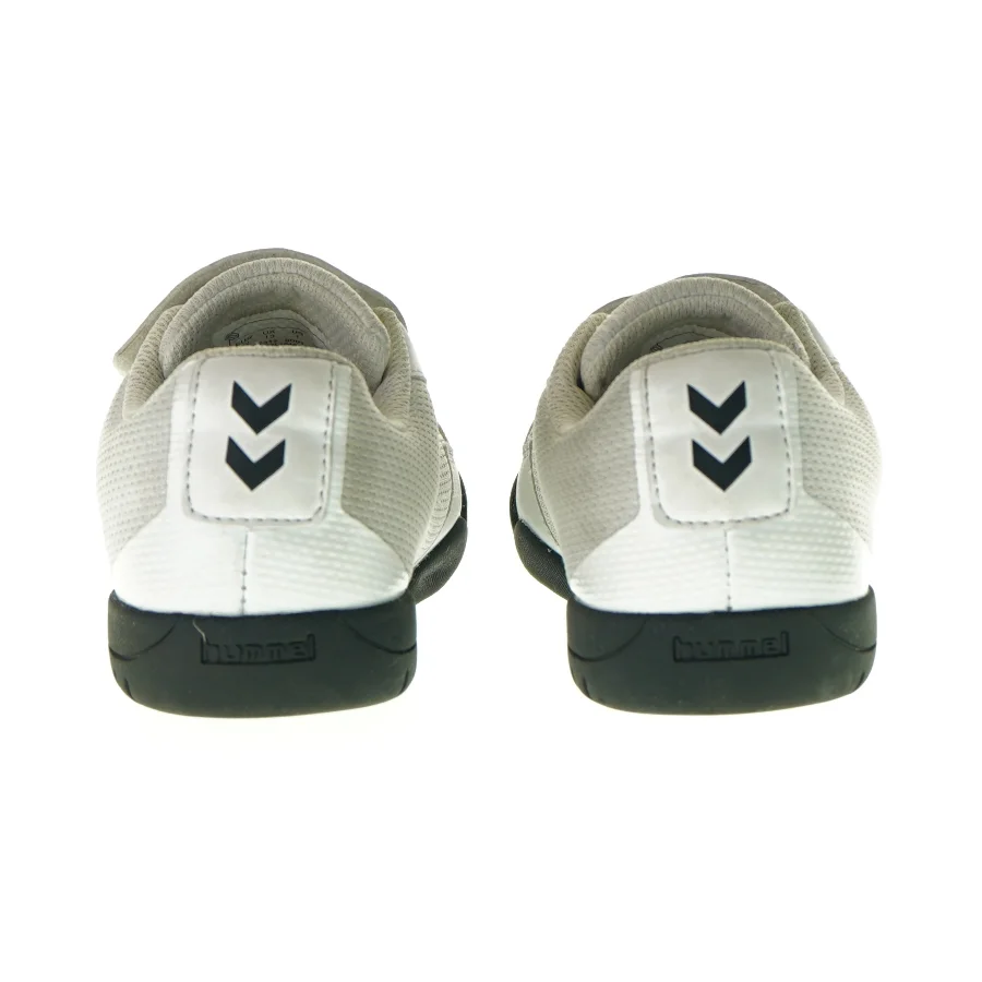 Gummisko fra hummel (str. 32)