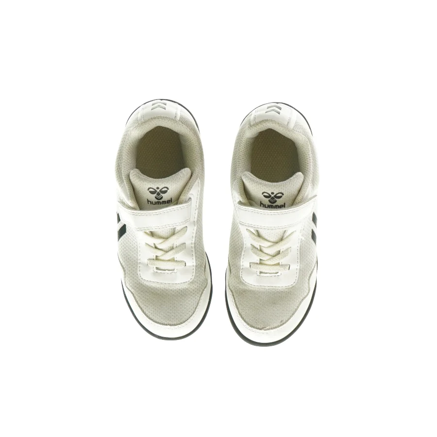 Gummisko fra hummel (str. 32)