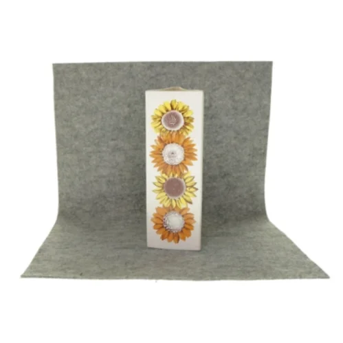 gammel  radiatorfordamper  m  blomsterprint (str. HØ: 25 x 8 cm)