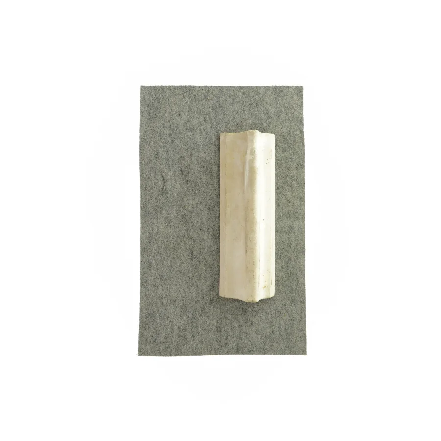gammel  radiatorfordamper  m  blomsterprint (str. HØ: 25 x 8 cm)