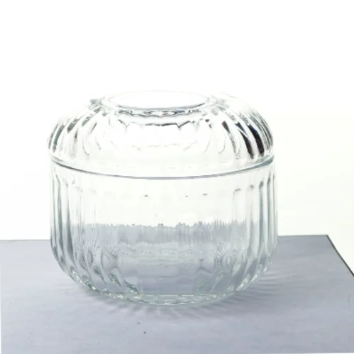 Glas beholder med låg fra Ikea (str. 6 x 10 cm)