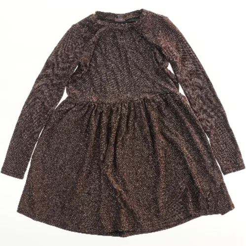 Langærmet kjole fra Kids Up (str. 146)