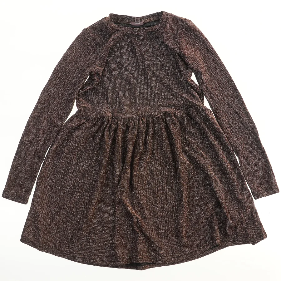 Langærmet kjole fra Kids Up (str. 146)