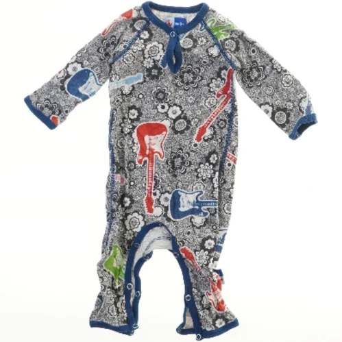 Heldragt med guitarprint fra Molo (str.  24x56 cm)