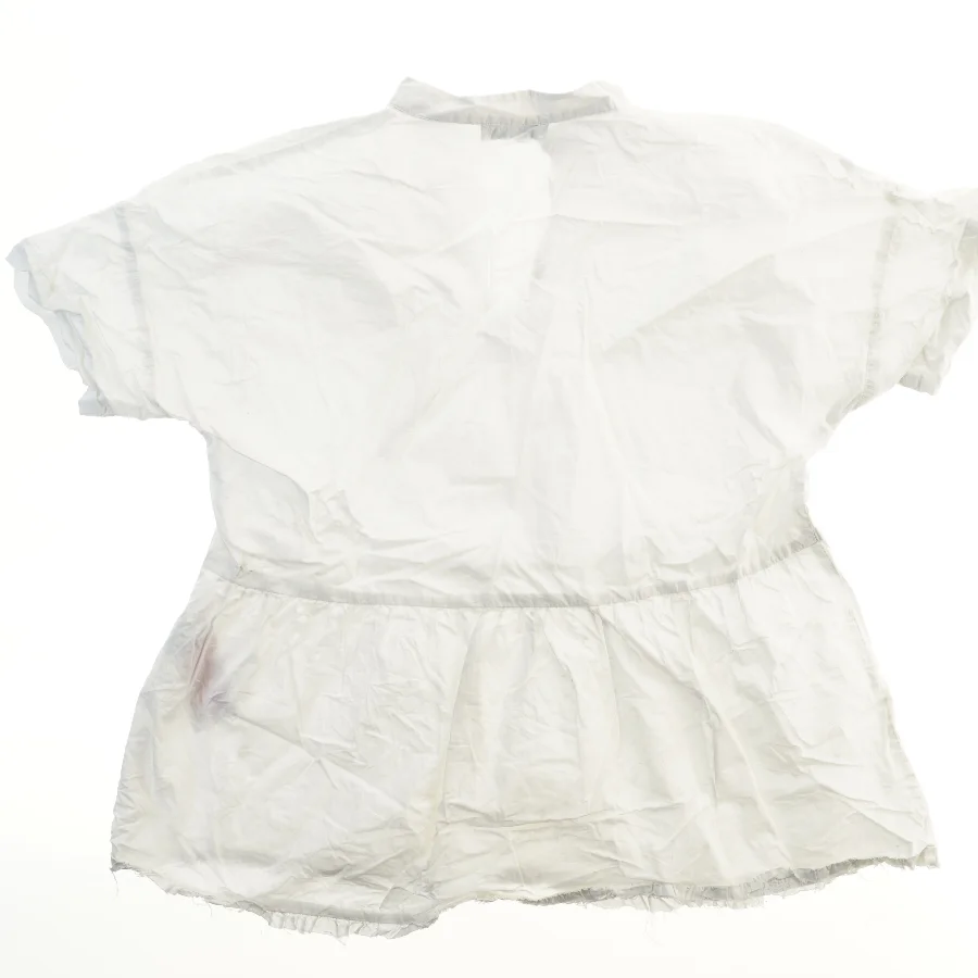 Hvid bluse med korte ærmer fra Pieces (str. XS)