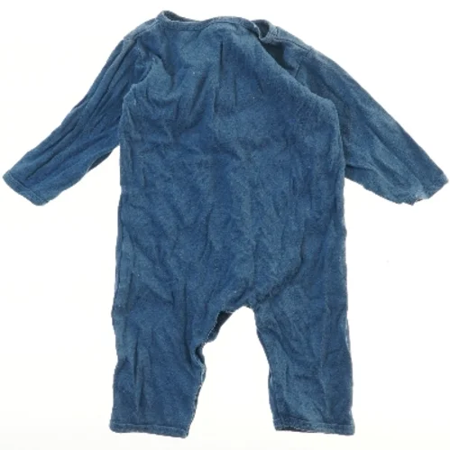 Heldragt fra Name It (str. 74)