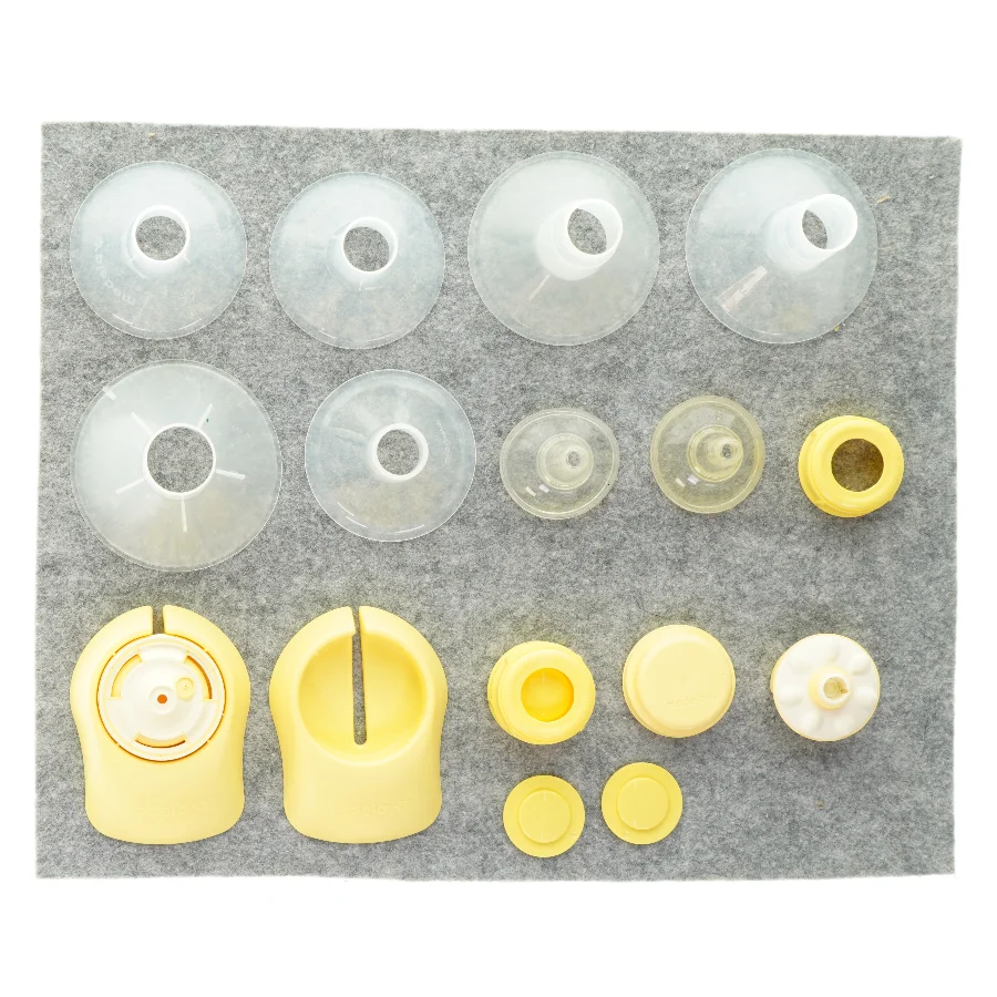 Udstyr til brystpumpe fra Medela