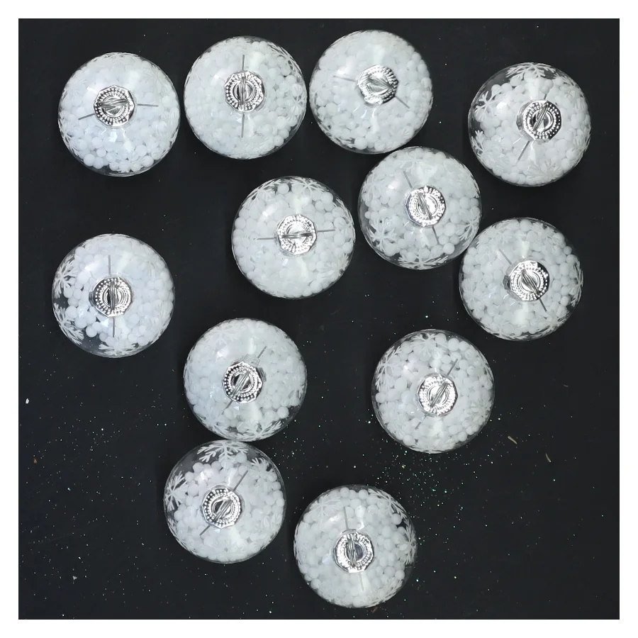 Glaskugler med snefnug (str. 5x4 cm)