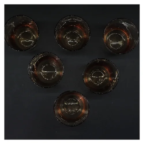 Sæt af 6 glas (str. 6 stk Ø 8,5 cm længde 11 cm)