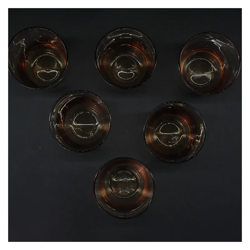 Sæt af 6 glas (str. 6 stk Ø 8,5 cm længde 11 cm)