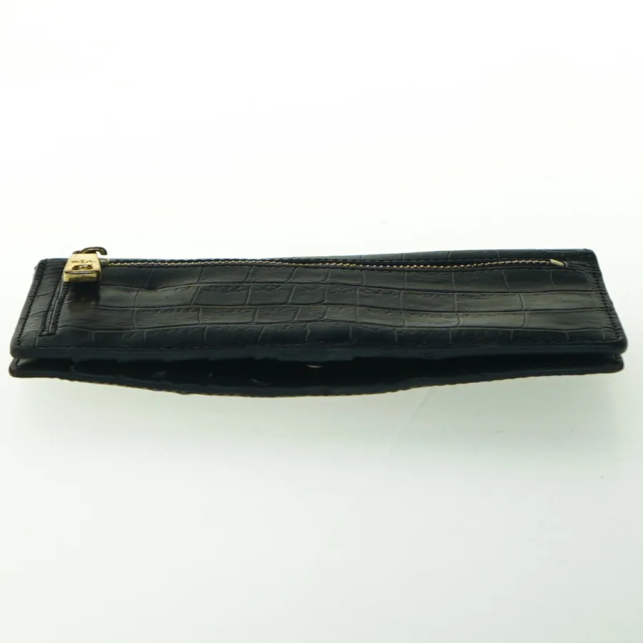 Ralph Lauren Sort krokodillemønstret pung fra Lauren Ralph Lauren (str. 17,5 x. 9,5 cm)