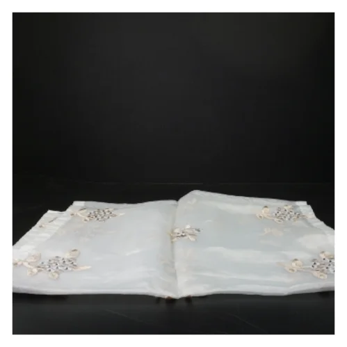 Bordløber med broderi fra Lene Bjerre (str. 128x41 cm)