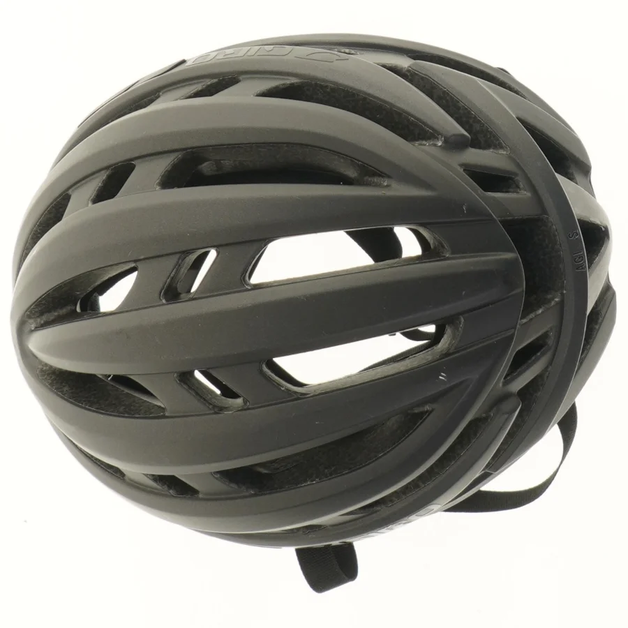 Sort cykelhjelm fra Giro (str. Ø 24 cm)