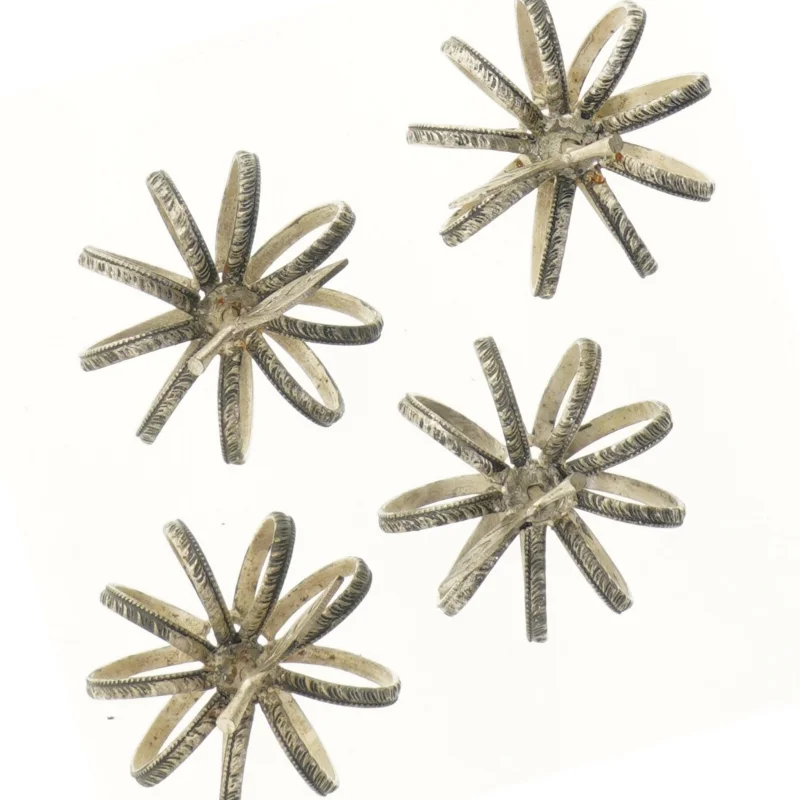 Sæt med fire dekorative æbleformede figurer (str. Ø 8 cm)