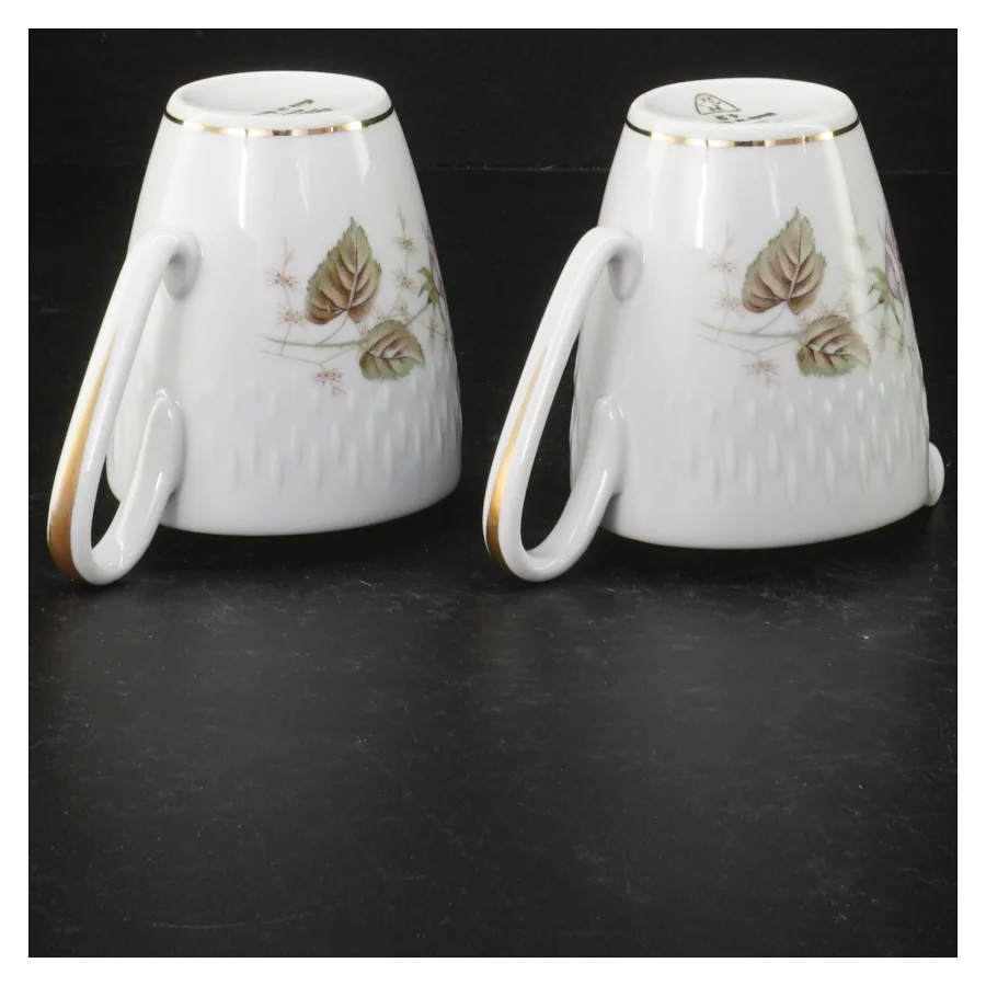 Flødekander med blomstermotiv fra Edelstein