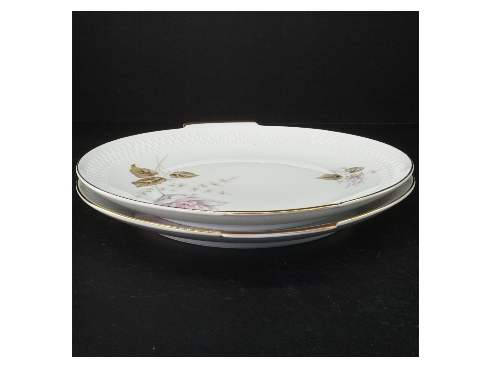 Porcelæns fade med rosendekoration fra Edelstein (str. 30 cm)