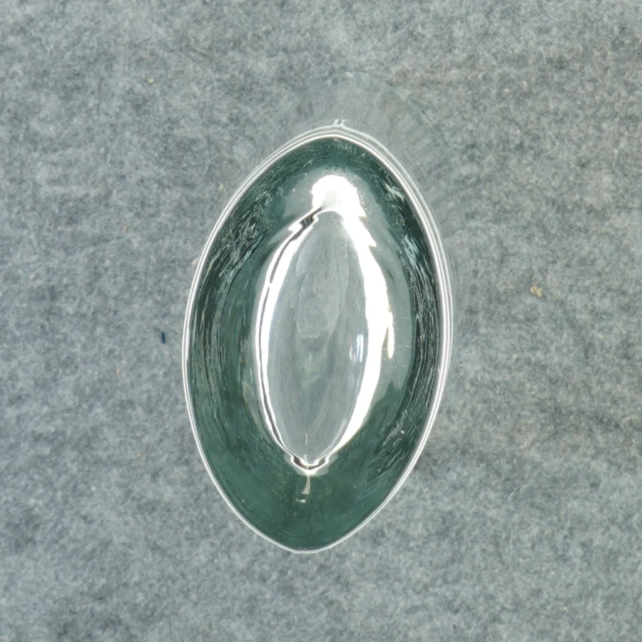 Vase (str. 30 x 11 x 7 cm)