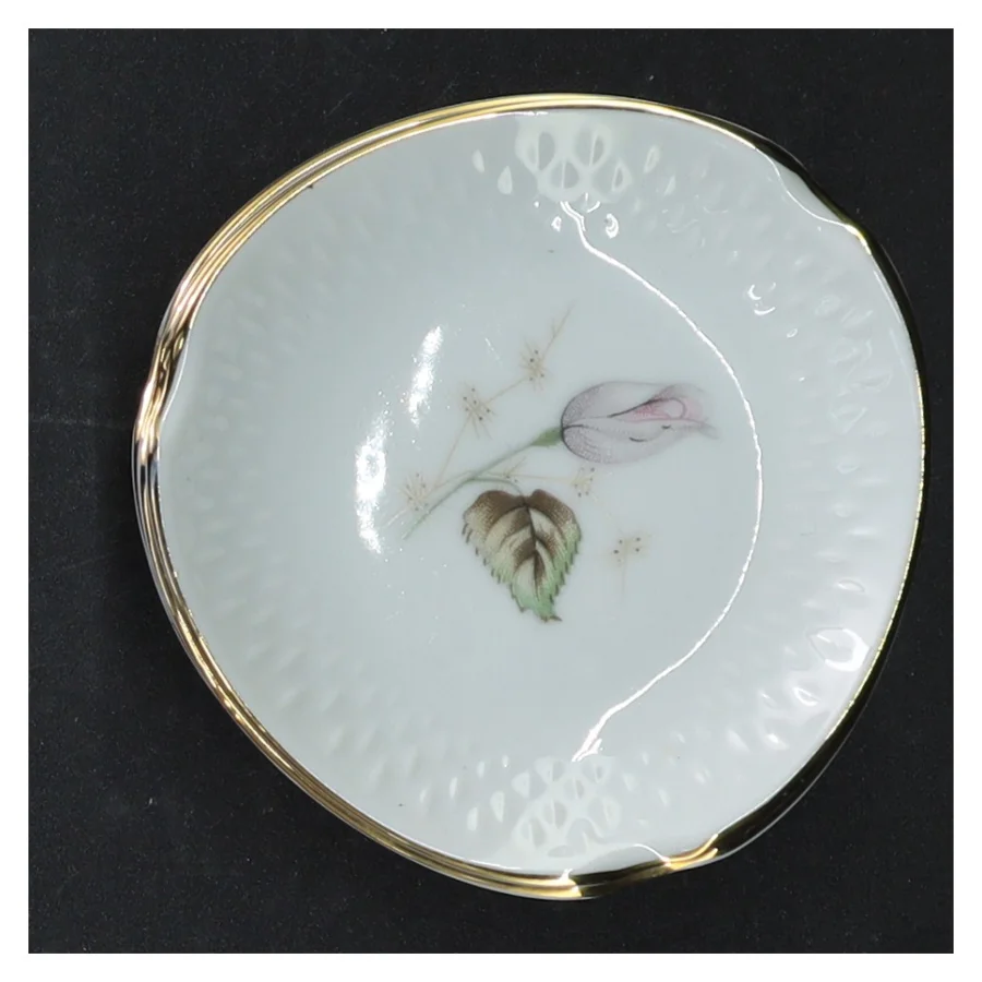 Porcelæns askebægre fra Edelstein