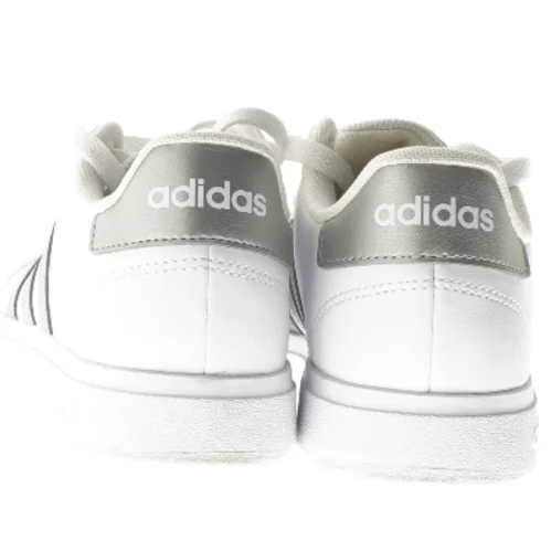 Adidas sneakers (str. 37 )