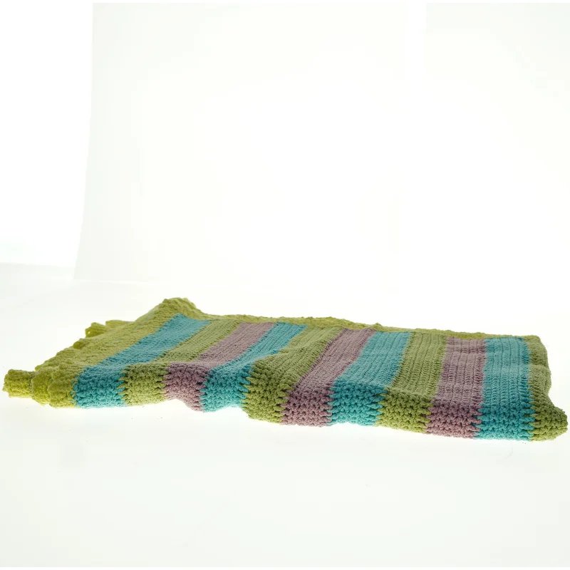Hæklet tæppe med farvestriber (str. 132 x, 105 cm)