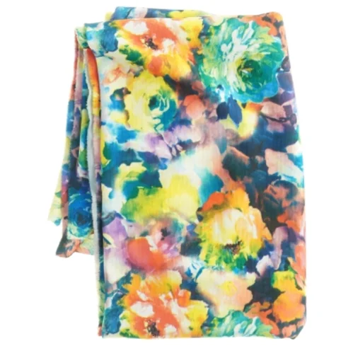 Blomstret stof (str. 100 x, 150 cm)