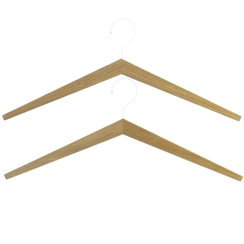 Træbøjler (str. 45 cm)