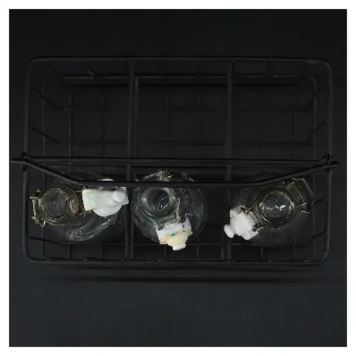 Glasflasker med metalstativ (str. 24x16 cm)