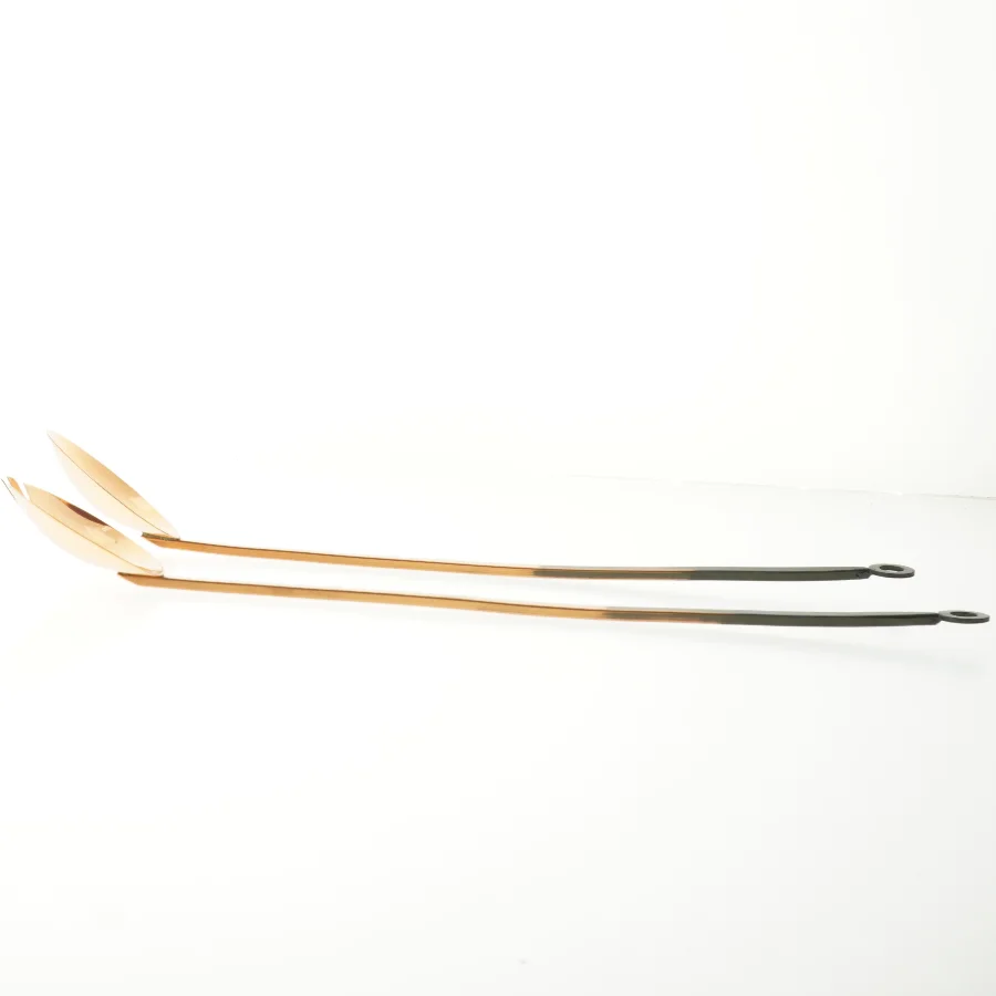 Salatbestik i kobber fra Essential earth (str. 41 cm)