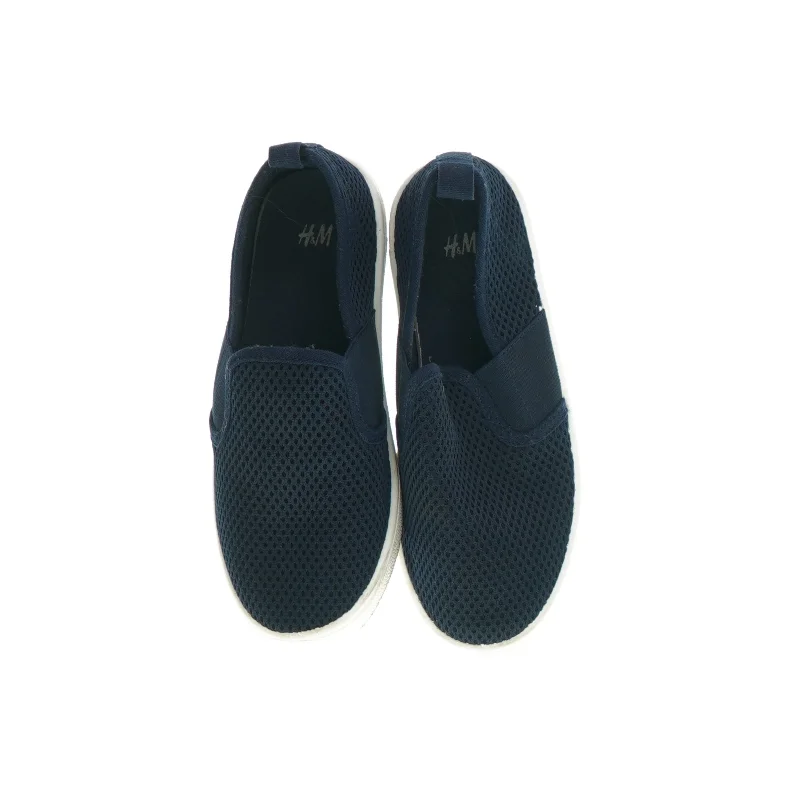 Sko fra H&M (str. 31)
