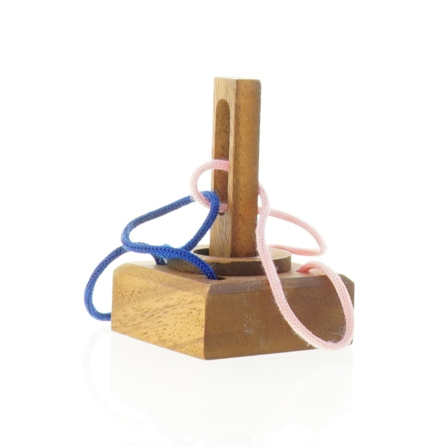 Træ puslespil med snore (str. 9 x 6 x 6 cm)