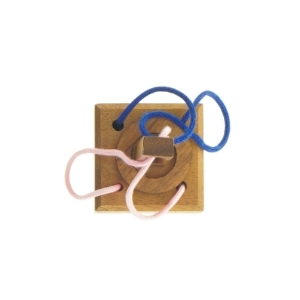 Træ puslespil med snore (str. 9 x 6 x 6 cm)