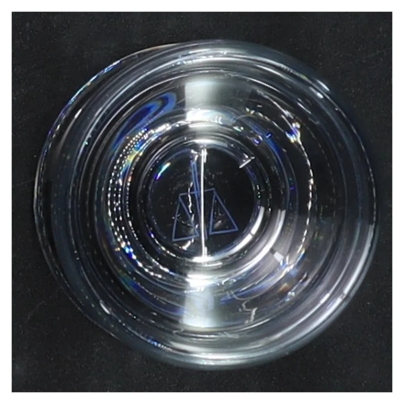 Glas (str. H. 7,5 cm)