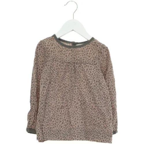 Top fra Bakito (str. 104 cm)