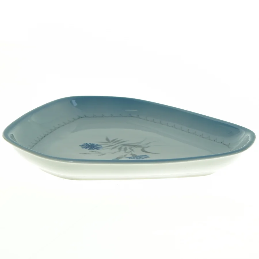 Trekantet serveringsfad fra Bing Og Grøndahl (str. Diameter 23,5 cm)