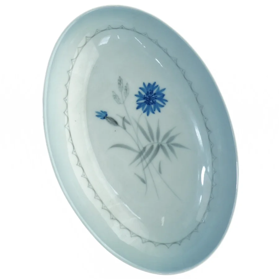 Porcelænsfad med blomstermotiv fra Bing Og Grøndahl (str. 8,5 x 12,5 cm)