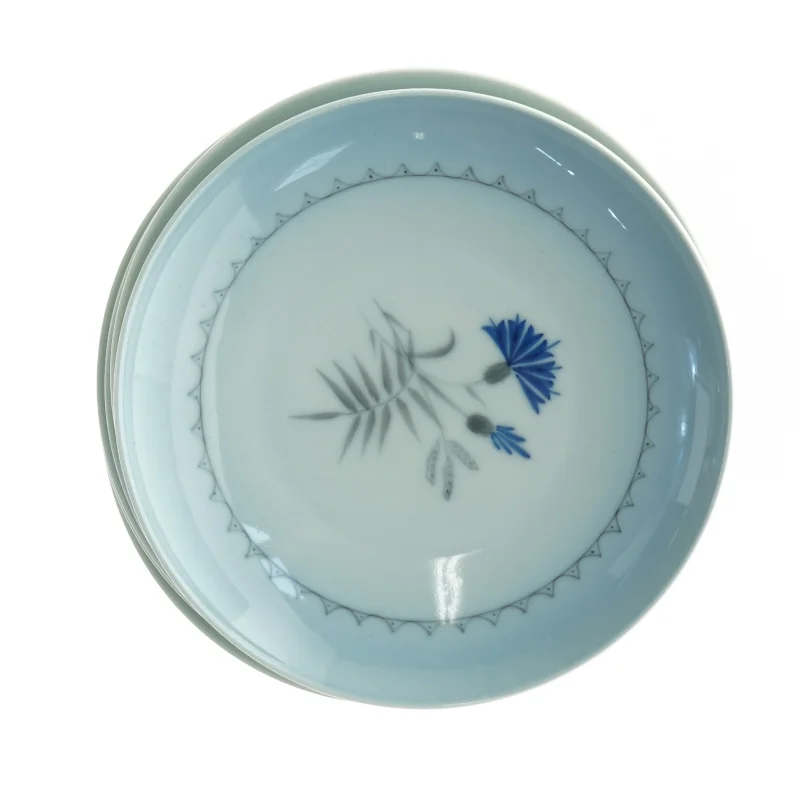 Blå kornblomst, Demeter, porcelænstallerkener fra Bing Og Grøndahl (str. Diameter 15,5 cm)