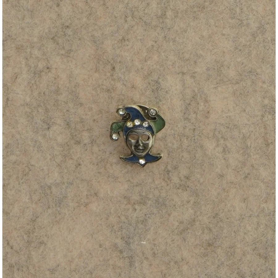 Pin med joker/hofnar (str. 2 x 2 cm)