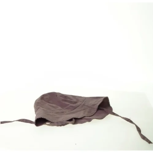 Børne hat fra Namnet (str. 50)