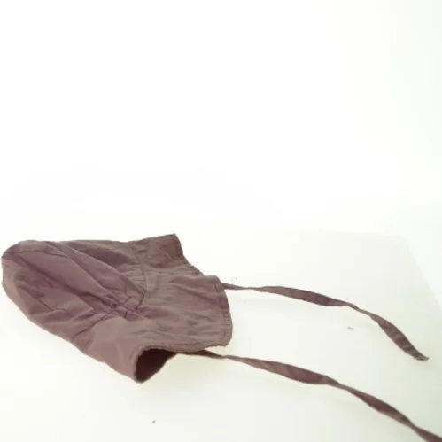 Børne hat fra Namnet (str. 50)