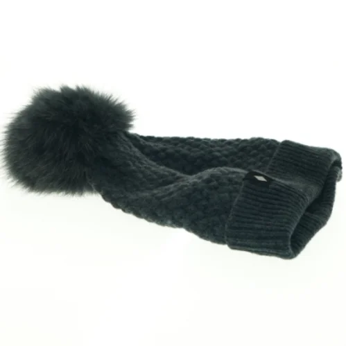 Strikhue med pelskvast fra mp Denmark (str. 51-53)