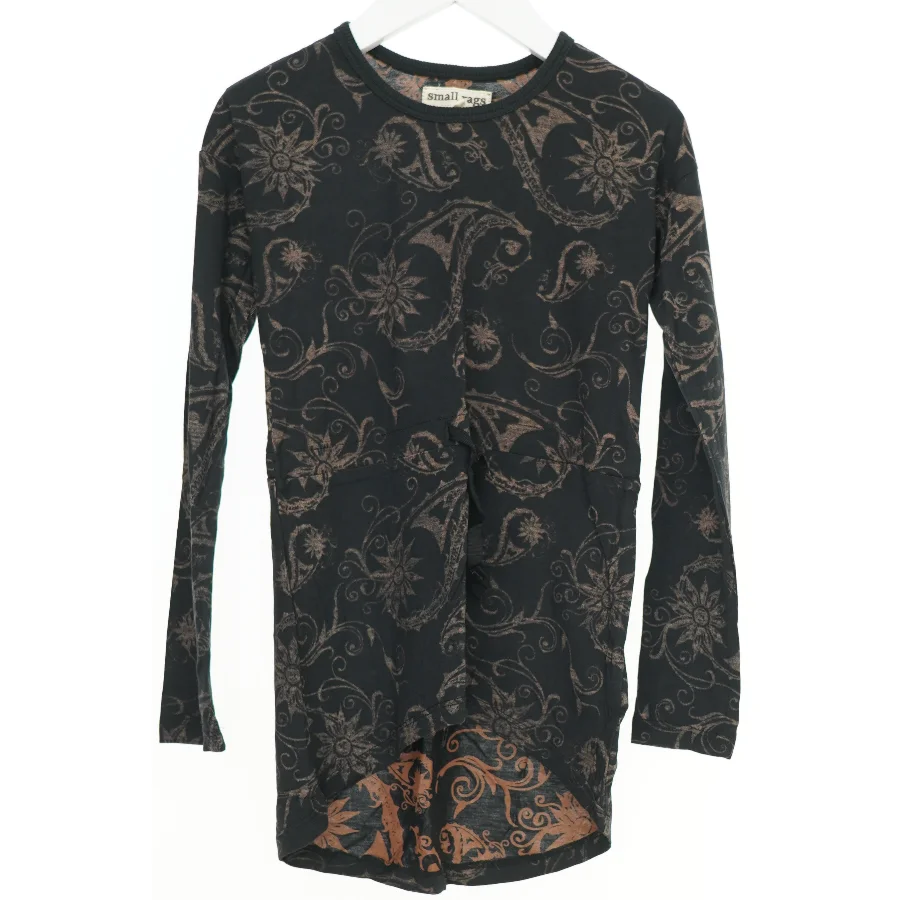 Ny tunika med mønster fra Small Rags (str. 122)