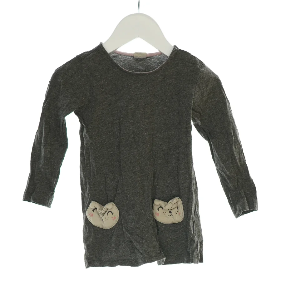 Bluse fra H&M (str. 92)