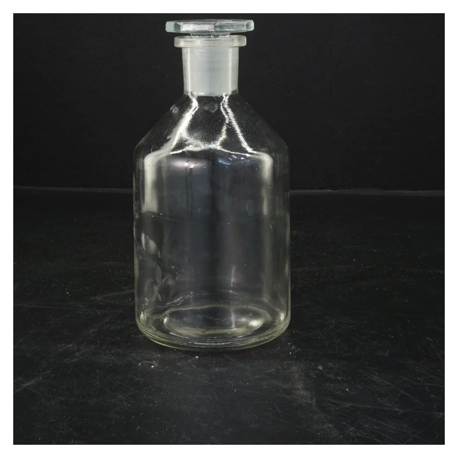 Glasflaske med prop (str. 17x8,5 cm)