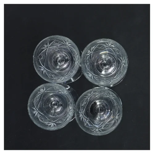 Vinglas med dekorationsmønster (str. Ø 5,5x12,5 cm)