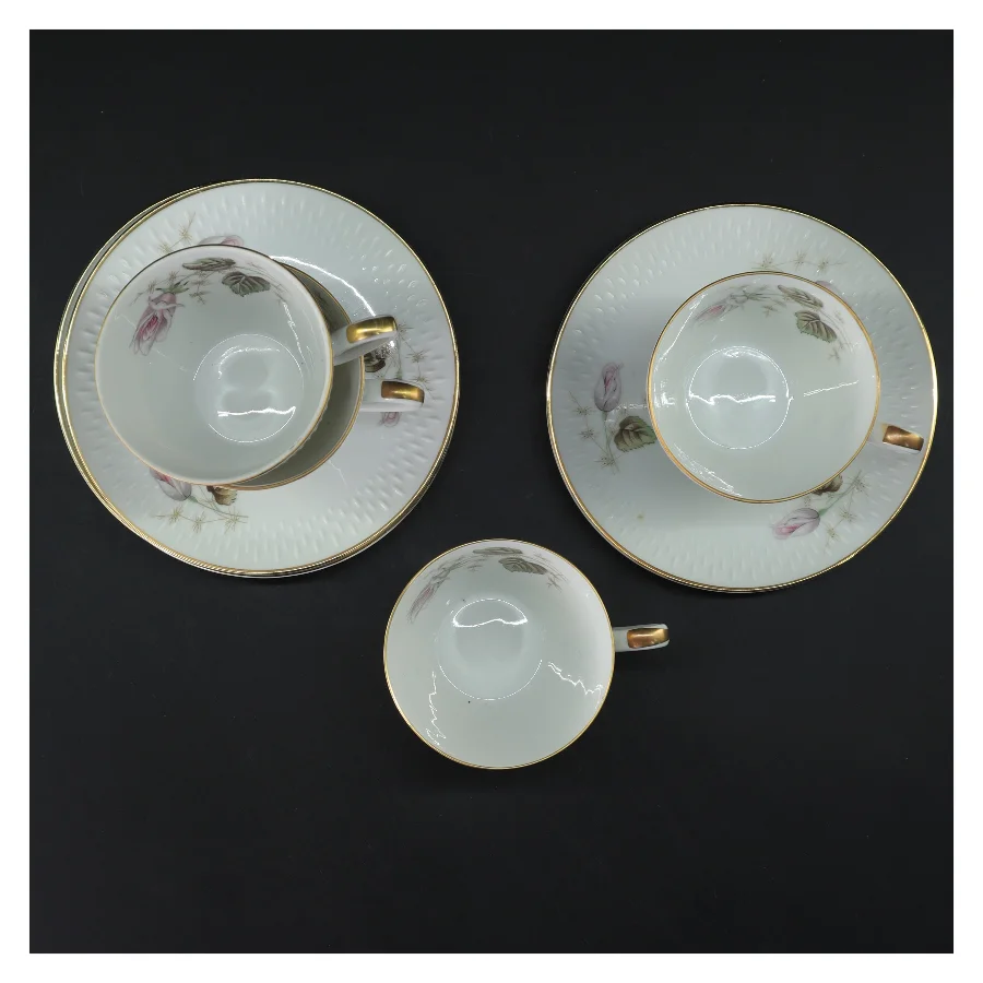 Sæt af kaffekopper med underkopper fra Egersund (str. 4 stk Ø 7,5 & 13,5 cm)