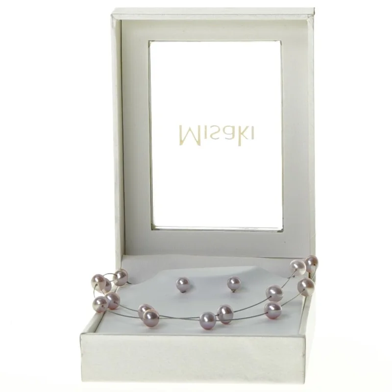 Halskæde og øreringe med perler fra Misaki (str. 11 x 8 x 4 cm)