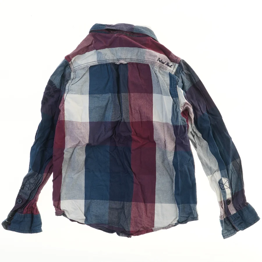 Skjorte med ternet mønster (str. 128)